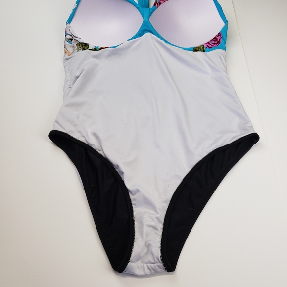 Cupshe Grace Floral Front Wrap Plunge One Piece Swimsuit size XXL - Picture 8 of 13